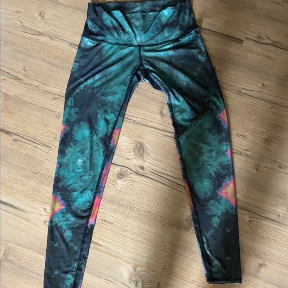 Teeki yoga pants
